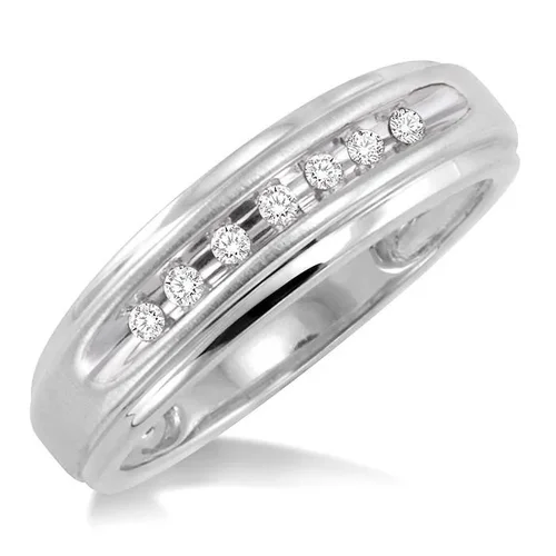 1/20 Ctw Round Cut Diamond (7 diamonds; satin finish) Women's Ring in 10K White Gold - Size 5