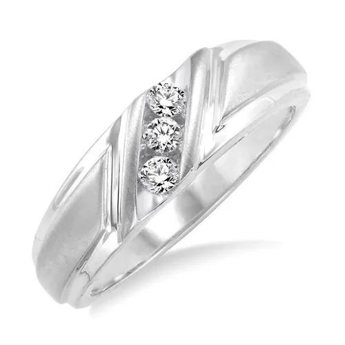 1/8 Ctw Round Cut Diamond (3 diamonds in channel setting) Women's Ring in 10K White Gold - Size 5
