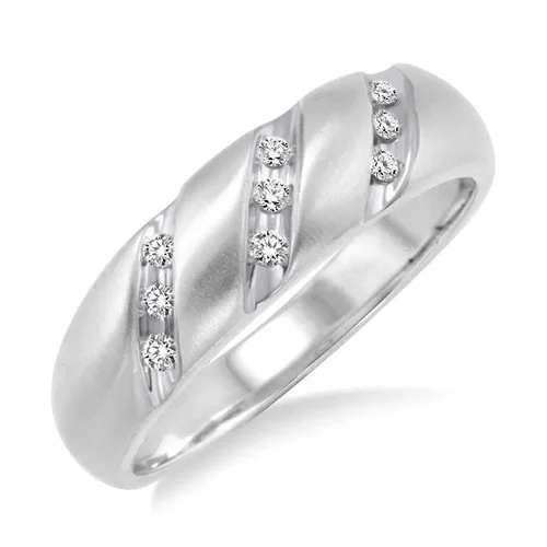 1/8 Ctw Round Cut Diamond (9 diamonds in channel setting) Women's Ring in 10K White Gold - Size 5
